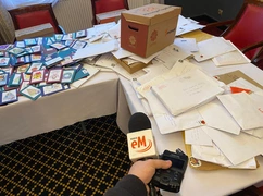 Archidiecezja Katowicka. Finał akcji Caritas i Radia eM "Pokoloruj Sercem – Świąteczna kartka dla Seniora"