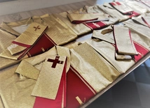 Adwentowa adoracja kapłańska