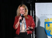 Zdobywca czy gość? O języku turystyki