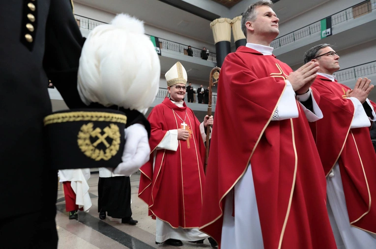 Uroczystości barbórkowe na kopalni Wesoła z udziałem abp. Andrzeja Przybylskiego