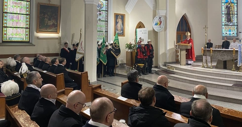 Abp Skworc na Barbórkę: Praca na kopalni to solidarność i wzajemne zaufanie