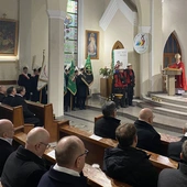 Abp Skworc na Barbórkę: Praca na kopalni to solidarność i wzajemne zaufanie