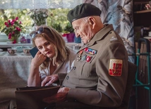 „Cud, że dożyliśmy wolności”. Wspomnienia ostatniego żyjącego powstańca batalionu „Zośka”, który kończy dziś 101 lat