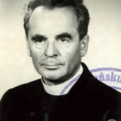 Ks. Józef Zator-Przytocki  w 1966 r. 
