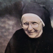 Wielbiłam, kochałam, wynagradzałam