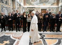 Ojciec Święty przyznał, że przedświąteczny koncert dla ubogich stał się w Watykanie piękną tradycją