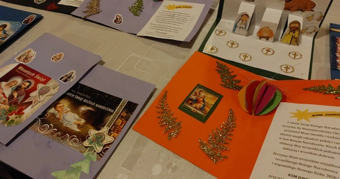 Kartki, które łączą pokolenia