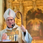 Gdańscy dominikanie z relikwiami św. Mikołaja