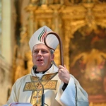 Gdańscy dominikanie z relikwiami św. Mikołaja