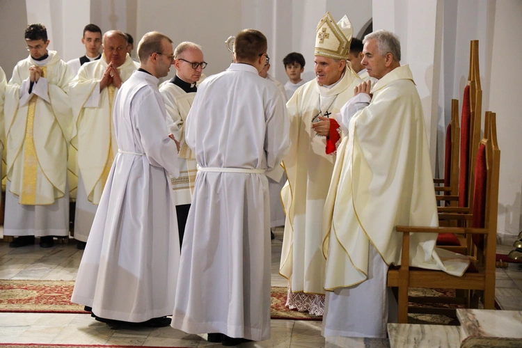 Uroczystość kandydatury w konkatedrze w Stalowej Woli