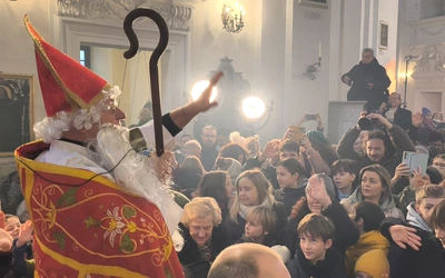 Święty z nieba na Bielanach