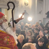 Święty z nieba na Bielanach