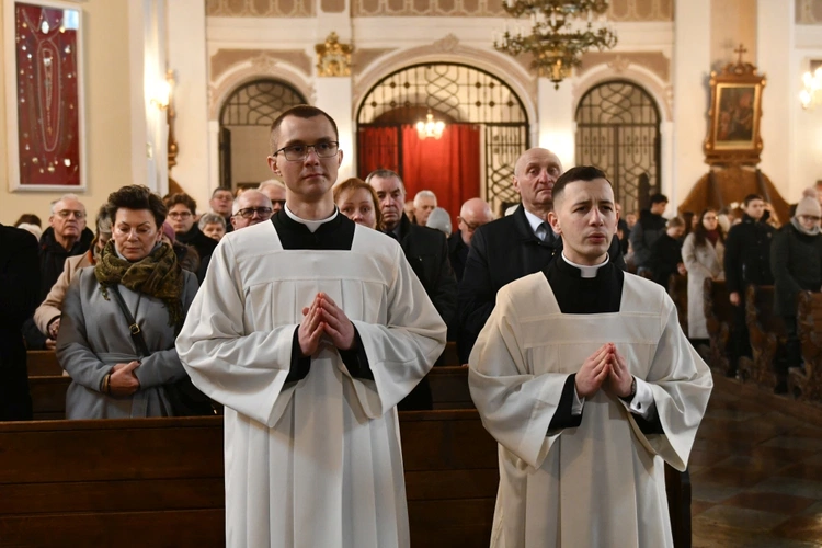 Obłóczyny i kandydatura w Rokitnie