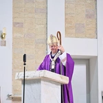 Matka Boża Królowa Zaspy ukoronowana