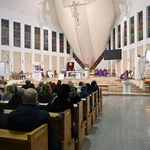 Matka Boża Królowa Zaspy ukoronowana