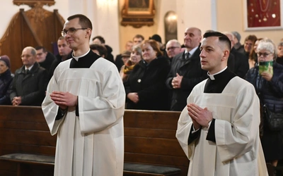 Dwaj klerycy przyjęli strój duchowny i stali się kadydatami do święceń