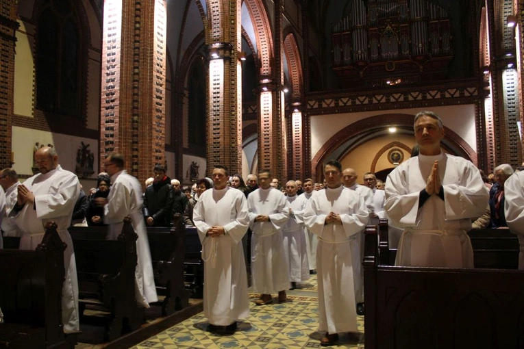 Nowi szafarze Komunii świętej