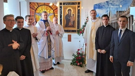 Tarnowskie seminarium ma swoją rzymską kapliczkę z cząstką Wiecznego Miasta