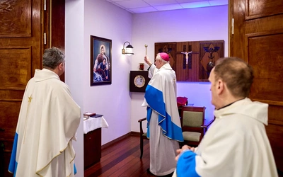 Pielgrzymi nadziei na morzu - Uniwersytet Morski w Gdyni świętuje 105 lat