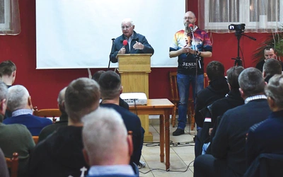 – Niesłychanie istotne jest to, abyśmy zapraszali ludzi do bliższej relacji z Jezusem – zaznaczył ewangelizator.