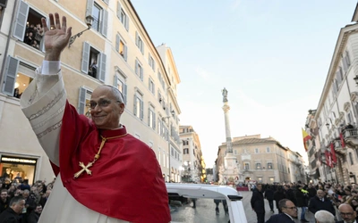 Leon XIV: Zmartwychwstanie może rozjaśnić tajemnicę śmierci (pełny tekst)