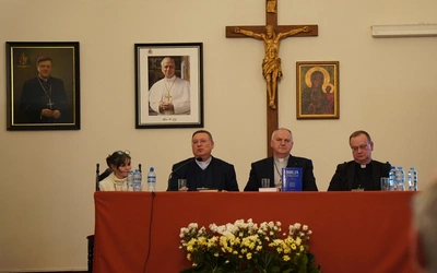 Papieski Wydział Teologiczny we Wrocławiu. Skarby Pisma Świętego i znoje tłumaczy biblijnych ksiąg