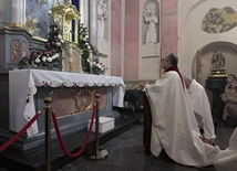 Abp Przybylski do przedstawicieli grupy wieczystej adoracji: Dziękuję, że potraficie znaleźć godzinę dla Pana Jezusa