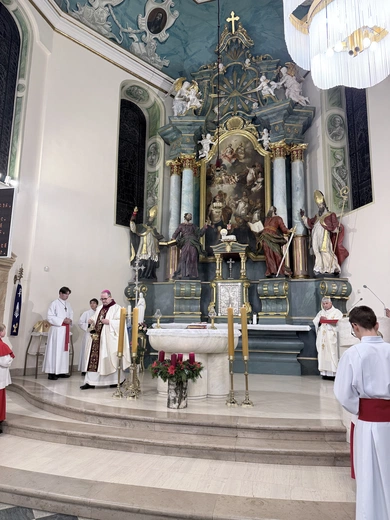 Pszczyna. Ustanowienie kaplicy całodobowej adoracji