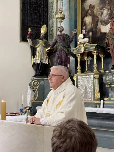 Pszczyna. Ustanowienie kaplicy całodobowej adoracji