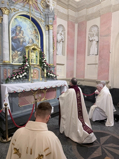 Pszczyna. Ustanowienie kaplicy całodobowej adoracji