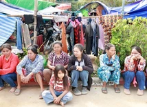 Bezpieczne w obozie dla uchodźców