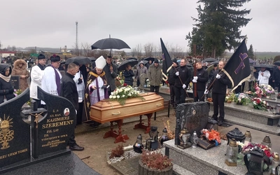 Wierni żegnają swojego duszpasterza