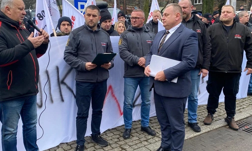 Katowice. Górniczy protest przed Ministerstwem Energii