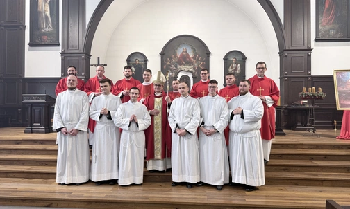 Katowice. Abp Andrzej Przybylski udzielił posługi akolitatu