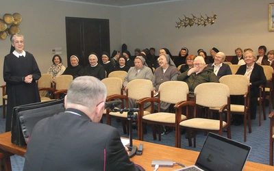 Jak być siostrą zakonną, jak być Kościołem