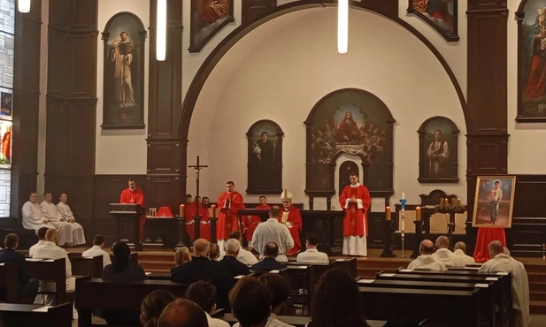 Katowice. Abp Andrzej Przybylski udzielił posługi akolitatu