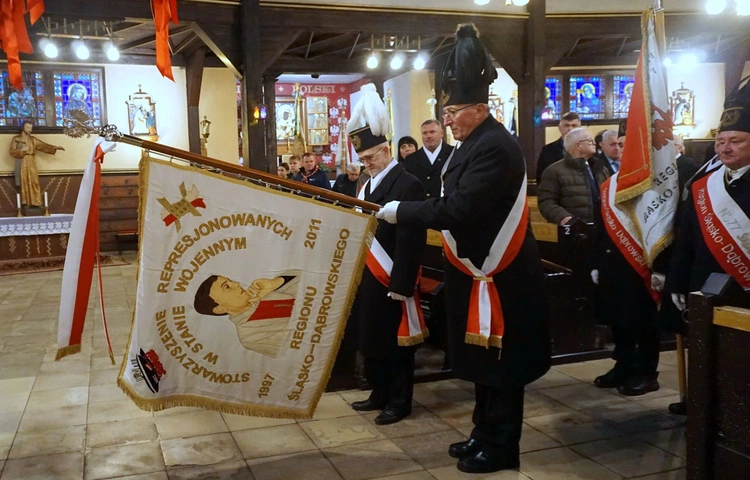 Uroczystości rocznicy 13 grudnia - poczty sztandarowe