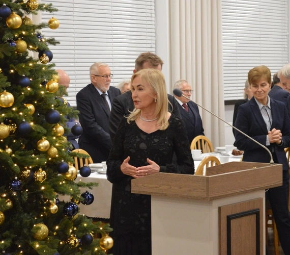 Świąteczne spotkanie profesorów i wykładowców