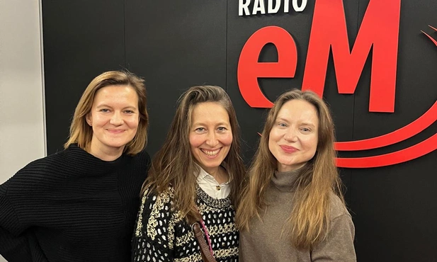 MONIKA JAKSIK,  ALEKSANDRA SZABLEWSKA, KATARZYNA WESTEROWSKA 