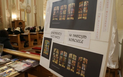 Strzegocin. Nowe witraże