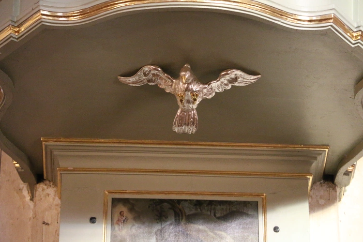 Strzegocin. Nowe witraże