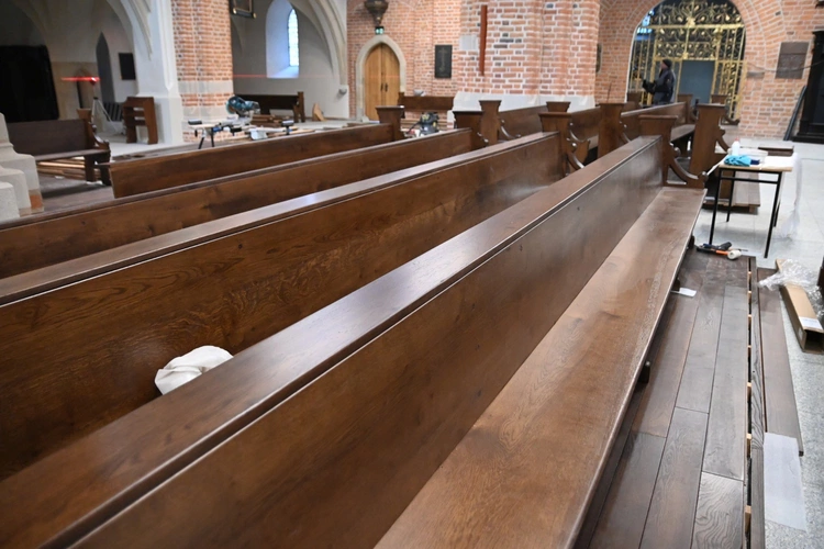 Ostatnie prace przed otwarciem katedry