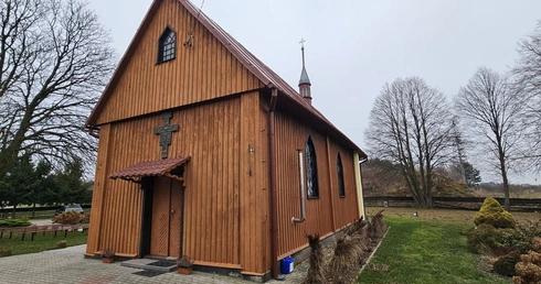 Odnawiają kaplicę św. Zofii w Ratajach