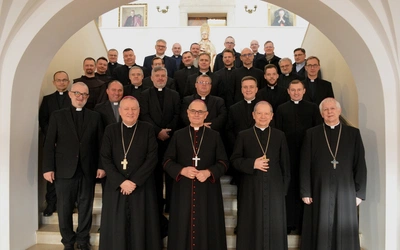 Abp Przybylski powołał Radę Kapłańską oraz Kolegium Konsultorów