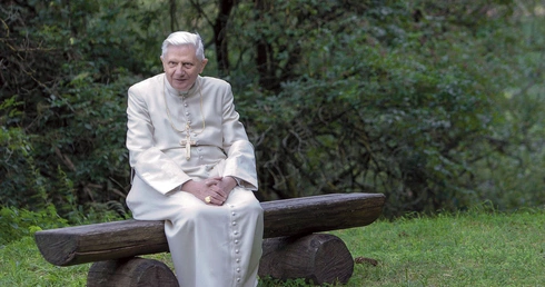 „Pan trzyma nas za rękę”. Nieznane homilie Benedykta XVI