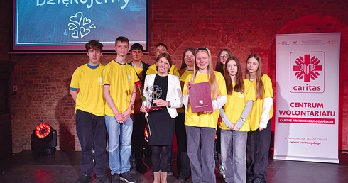 Wydarzenia odbyły się w Oblackim Centrum Edukacji i Kultury w Gdańsku. Na zdjęciu: SKC Roku z Zespołu Szkolno--Przedszkolnego nr 1 w Gdańsku. 