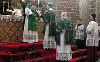 Zapisy na styczniowe wydarzenie przez formularz na stronie www.sop.sds.pl.