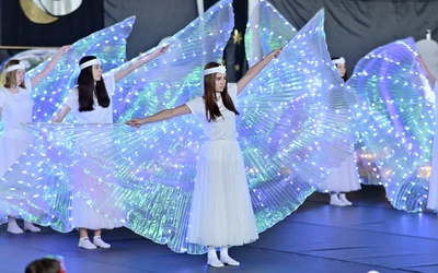 Jasełka w hali sportowej w Ziębicach