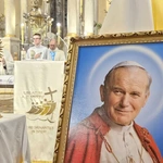Relikwie św. Jana Pawła II w koneckiej kolegiacie