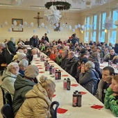 "Boże Narodzenie w pudełku po butach". Wigilia, która daje coś więcej niż prezent